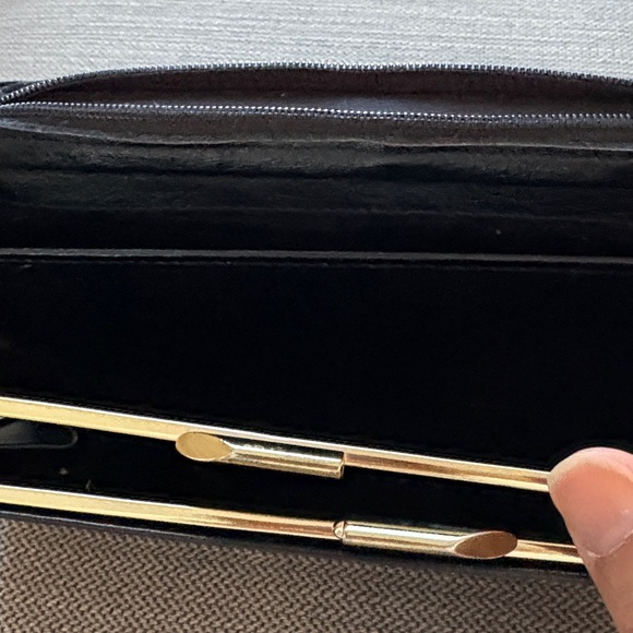 Cartier Vintage Black Leather wallet - Picture 8 of 9